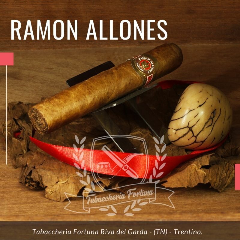 Ramon Allones Robusto. Definito da molti il robusto per eccellenza è sicuramente uno dei migliori esemplari di robusto presenti nel vitolario cubano.
